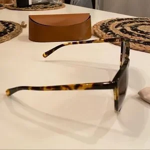 Oliver Peoples | Accessories | Copy Still Availableoliver  display picture 3